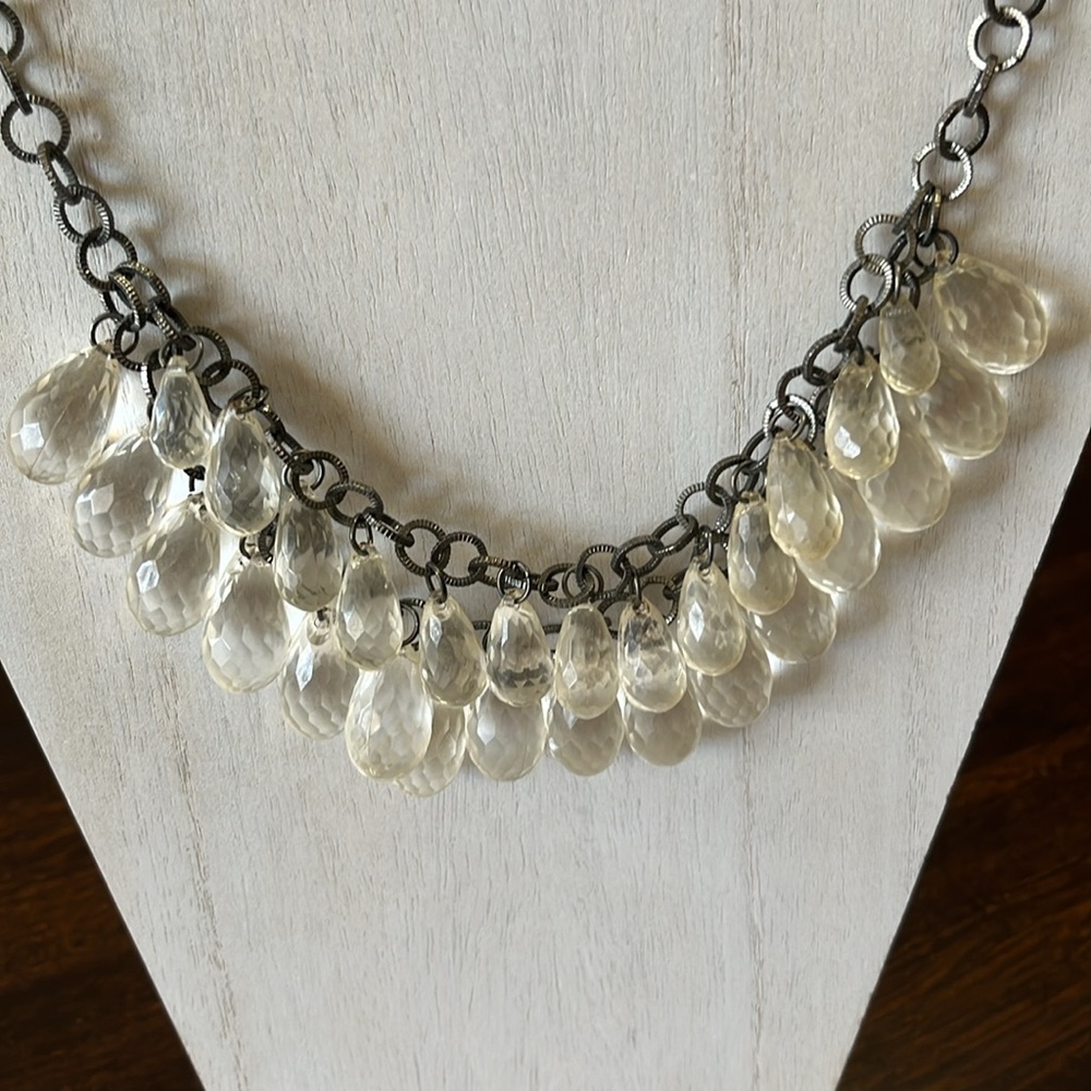 Vintage Elegant Statement Necklace - image 3